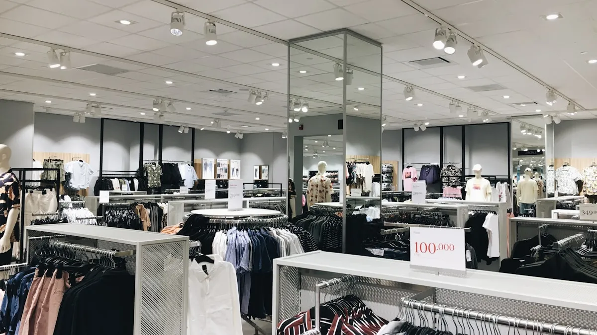 Boutique à l'ambiance soignée